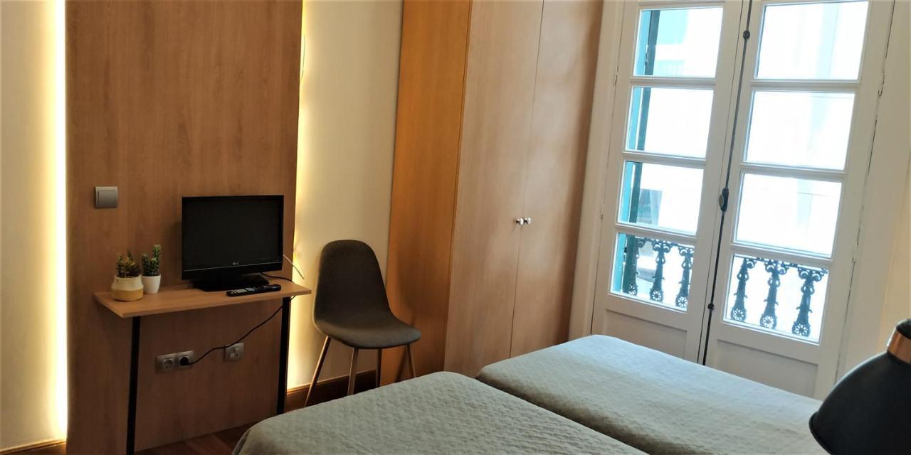 Roquefer Bilbao Central Rooms Exterior photo